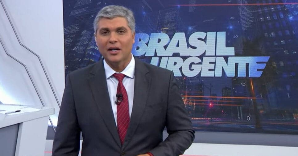 Loira e novinha absurda: Esposa discreta de Joel Datena, da Band, é uma das mais lindas do Brasil