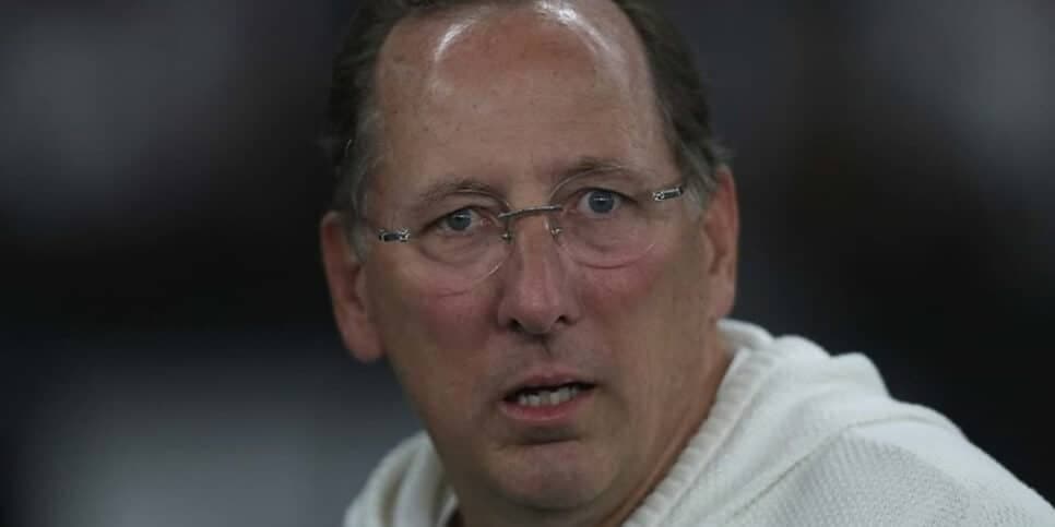 Venda de SAF, adeus de Luiz Henrique e reforço de R$59M no Botafogo: Textor sofre com 3 viradas em novembro