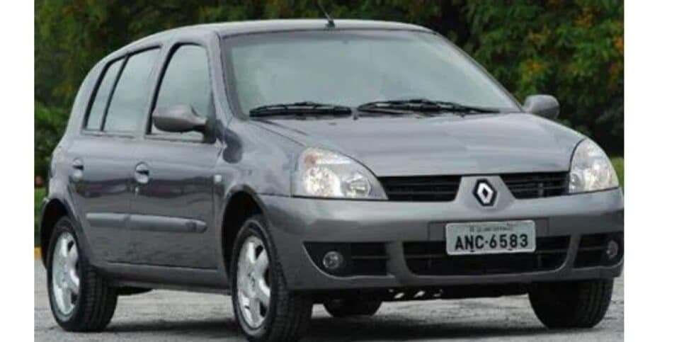 Clio Authentique (Foto: Renault) Clio Authentique (Foto: Renault)