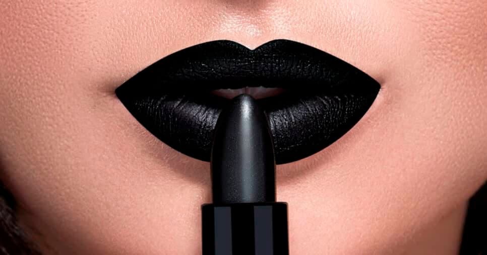 Cor de batom preto (Foto: Reprodução) 