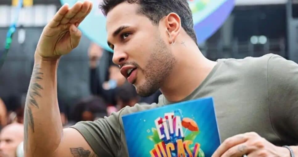 Lucas Guimarães grava quadro do programa "Eita, Lucas!" em Manaus