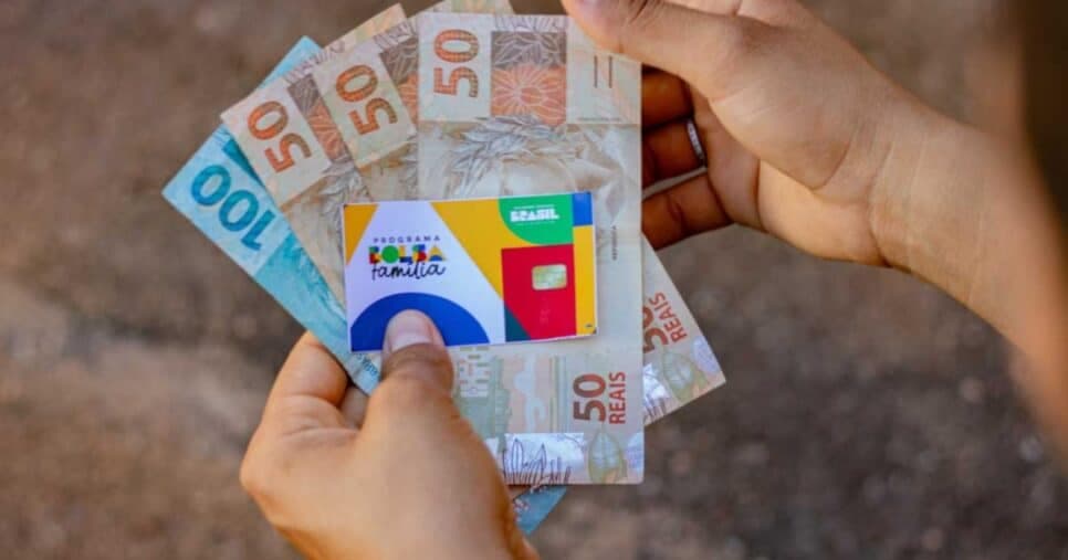 Fim dos R$ 600: Governo bate o martelo e crava adeus no Bolsa Família pra quem não fizer isso até 2025