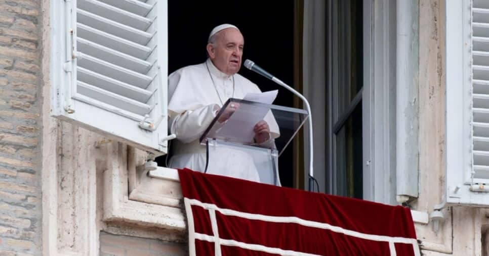 Vidente famoso traz previsão alarmante do Papa Francisco ainda em 2024 e gera tensão com recado