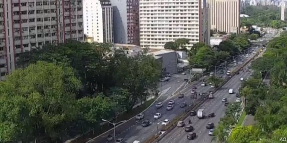 Carros em São Paulo (Foto: Reprodução / Globo)