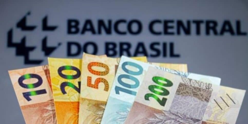 Há mais de R$8 bilhões esquecidos pelos brasileiros (Reprodução: Internet)