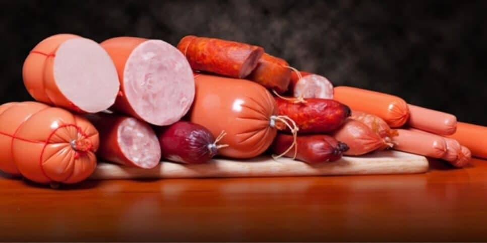 Alguns exemplos de carnes processadas (Reprodução: Internet)