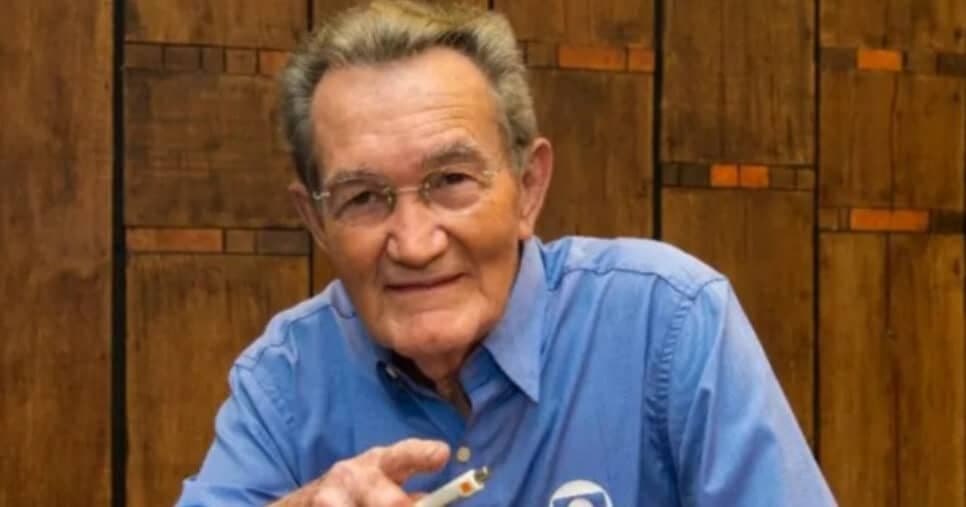 Urgente: Léo Batista é internado às pressas aos 92 anos e estado grave é revelado nesta sexta (17)