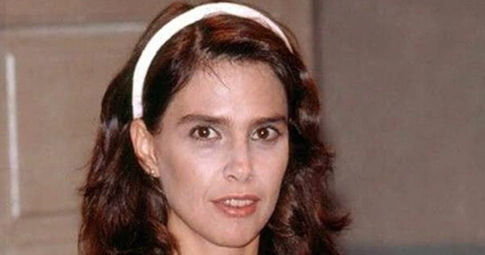 http://tvfoco.uai.com.br/wp-content/uploads/2015/05/Daniela-Mercury.jpg