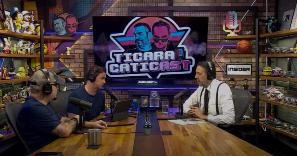 Ticaracaticast, comandado por Marcos Chiesa (Bola), Carioca Márvio Lúcio e o advogado Jorge Lordello (Foto: Reprodução/Youtube)