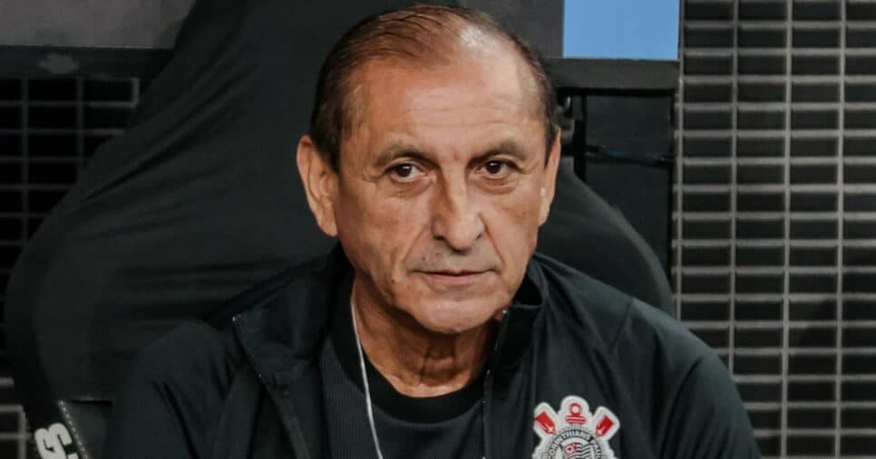 Dupla de Depay e +2: Ramón Díaz arma 3 reforços no Corinthians (Foto: depositphotos.com/henews2.com)