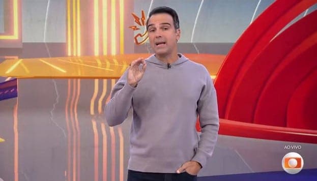 Tadeu Schmidt no BBB25 (Foto: Reprodução / Globo)