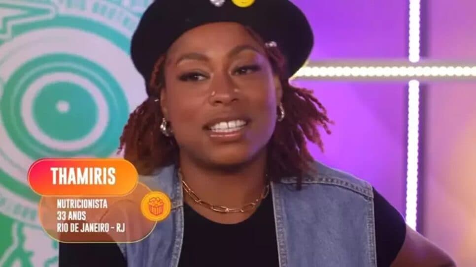 Thamiris (Mona) bissexual assumida (Foto: Reprodução Globo)