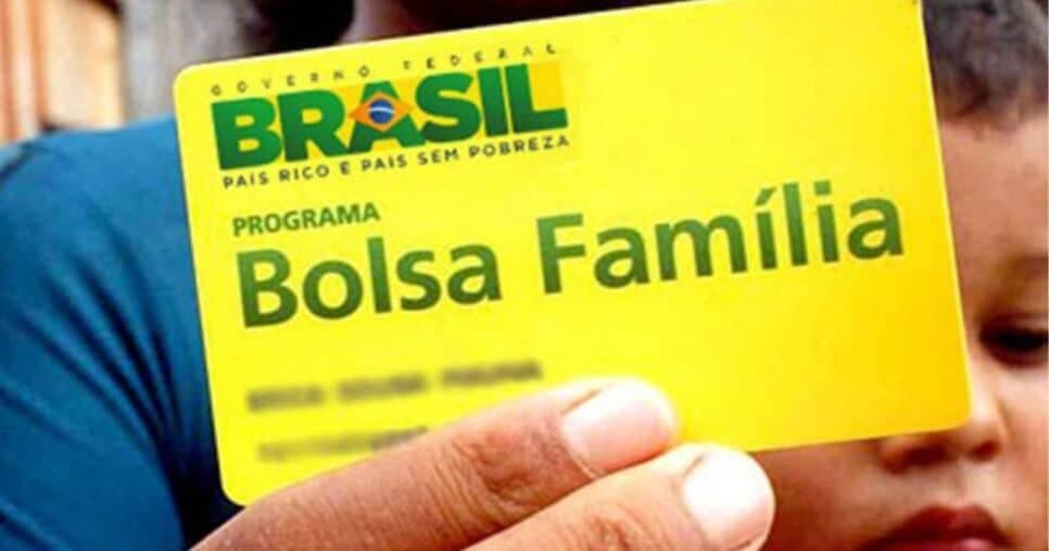 Alerta de fim dos R$600: Comunicado hoje (17) exige +1 pente-fino no Bolsa Família e abala 54M beneficiários
