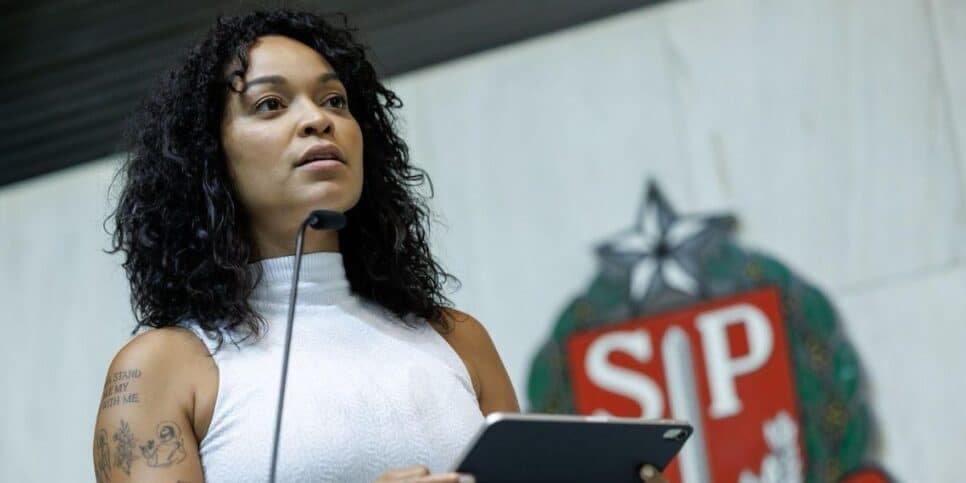Deputada Thainara Faria na Alesp (Foto: Reprodução / Prefeitura de São Paulo)