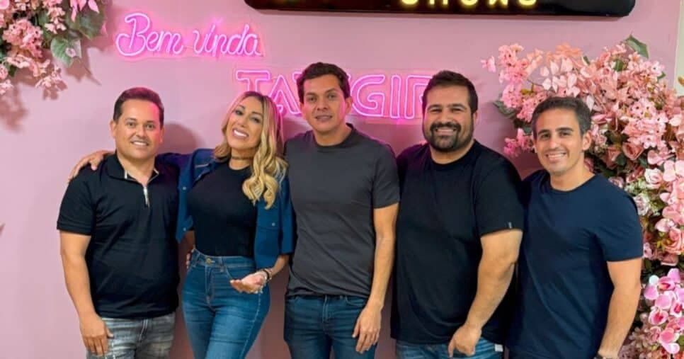 Taty Girl renova contrato com a Camarote Shows, grupo Wesley Safadão e segue fortalecendo sua carreira no forró