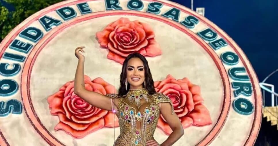 Alisha chama atenção com look ousado em segundo ensaio técnico da Rosas de Ouro