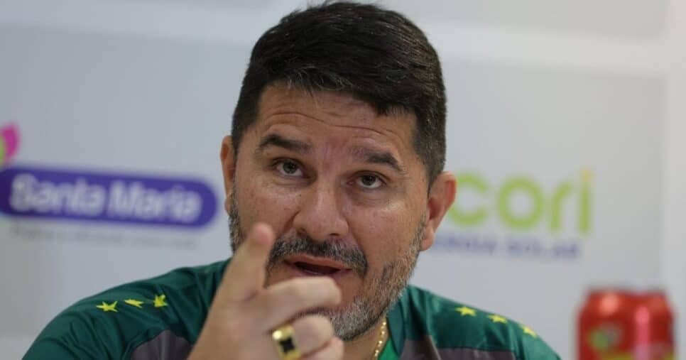 Craque do Palmeiras chegando junto com +1 reforço: Mirassol crava 2 vitórias a Eduardo Barroca em 2025