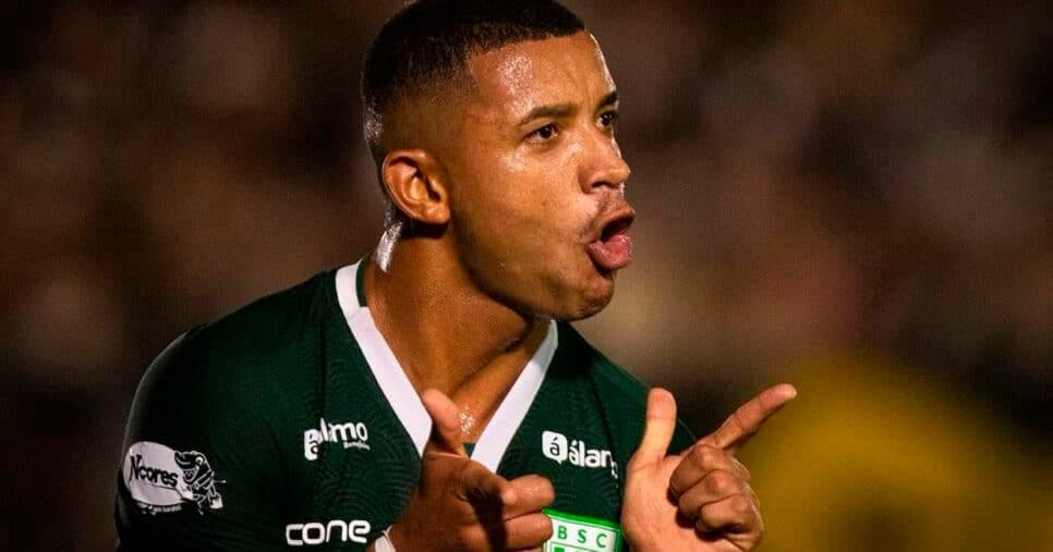 Fluminense quer Zé Vitor, atacante do Boavista (Foto: Reprodução)