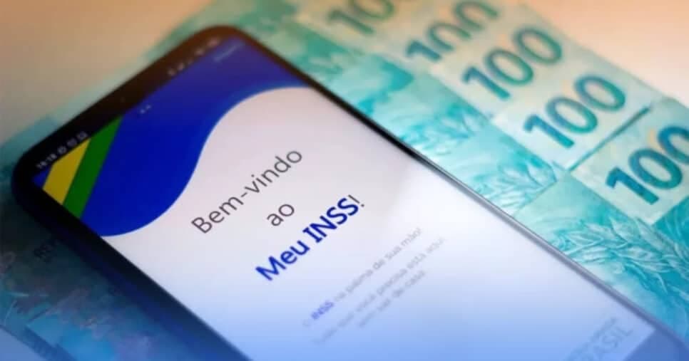 Na sua conta hoje: Possível antecipação do 13º salário é garantida aos idosos 60+ do INSS em só 4 passos online