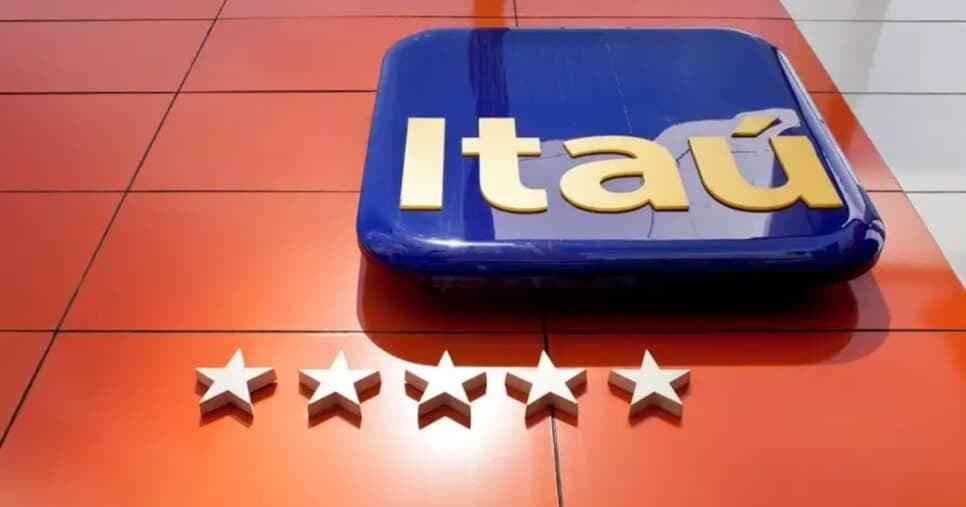 “Descontinuado”: O fim de serviço popular do Itaú em cartões de crédito e o comunicado oficial