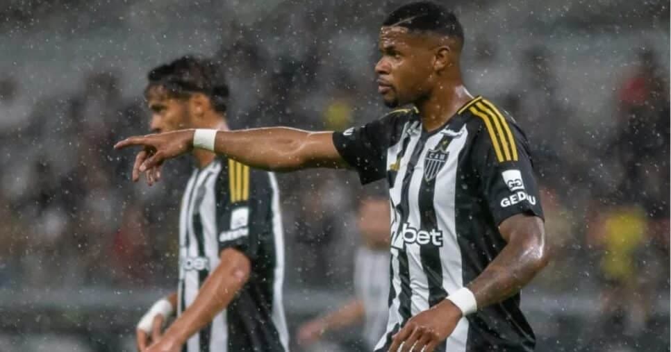 Júnior Santos no Galo (Foto: Divulgação)