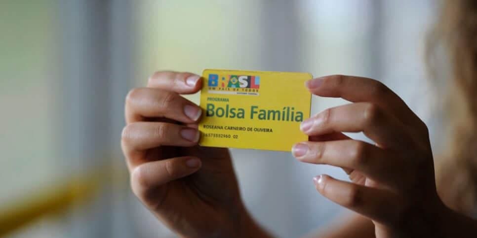 Bolsa Família tem um valor mínimo de R$600 (Reprodução: Internet)