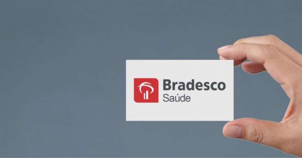 Presentão aos idosos 60+: Bradesco Saúde libera benefício histórico para derrubar SulAmérica em 2025