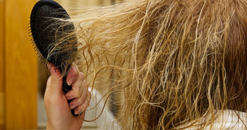 Para ter resultado de salão: Com apenas 6 passos você acaba com o cabelo destruído