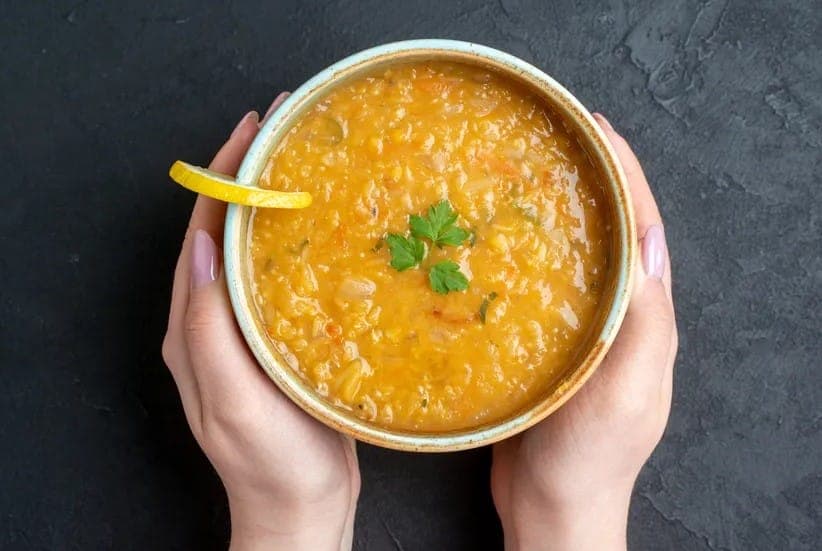 Caldo que substitui o ácido hialurônico (Foto: Reprodução / Freepik)
