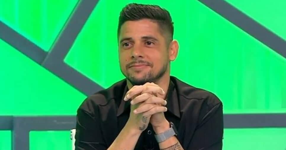 Cicinho é contratado do SBT (Foto: Divulgação/SBT)