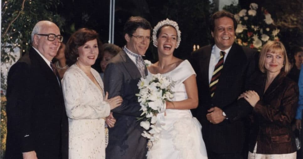 Grisalha, adeus às novelas e na Record: História de Amor volta à Globo e 3 estrelas estão irreconhecíveis