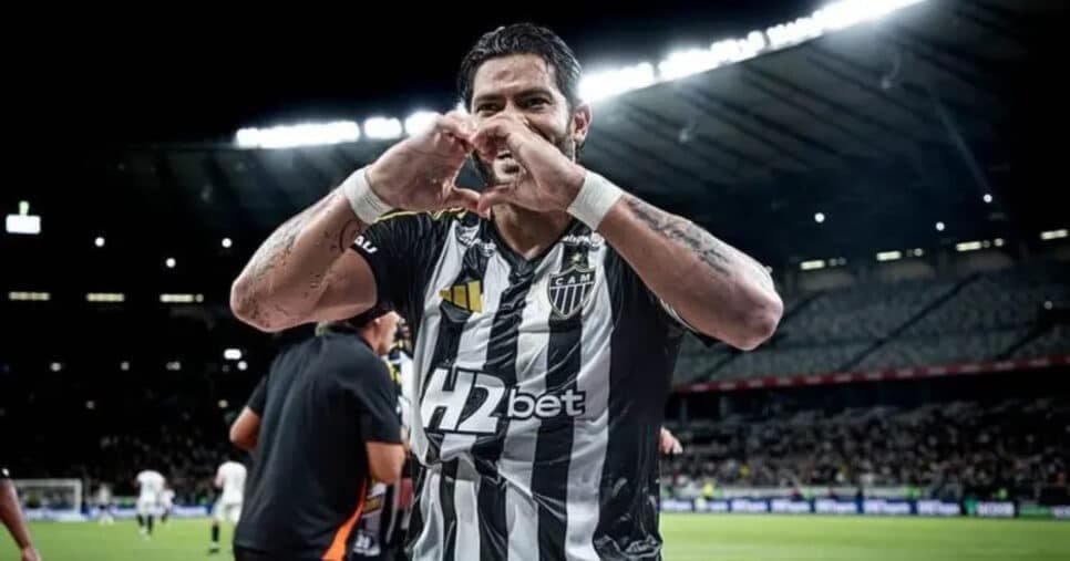 Hulk no Atlético-MG (Foto: Pedro Souza)