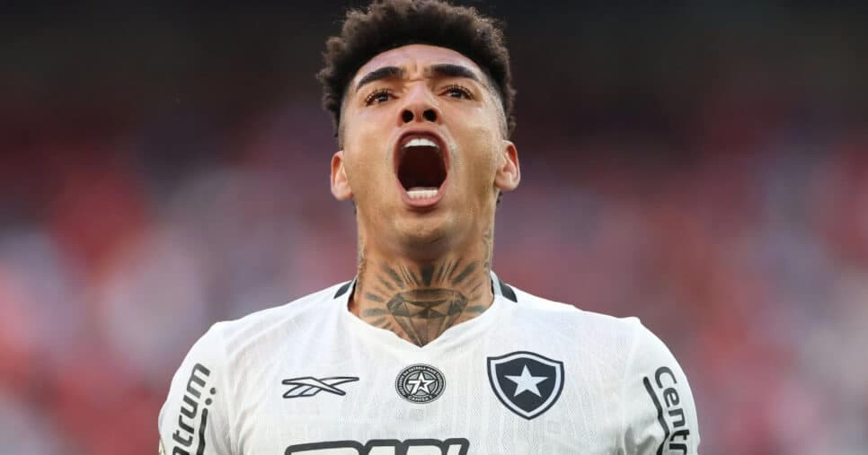 Botafogo fecha com dupla de Igor Jesus (Foto: Vitor Silva)