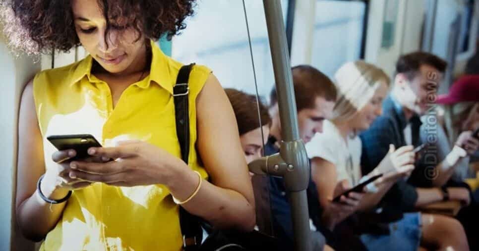 Projeto de Lei prevê internet gratuita no transporte público - Foto: Internet