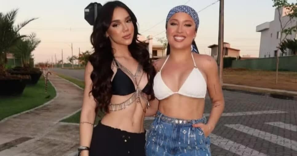 Mari Fernandez e a namorada Júlia Ribeiro (Foto: Reprodução/Instagram) Mari Fernandez e a namorada Júlia Ribeiro (Foto: Reprodução/Instagram)