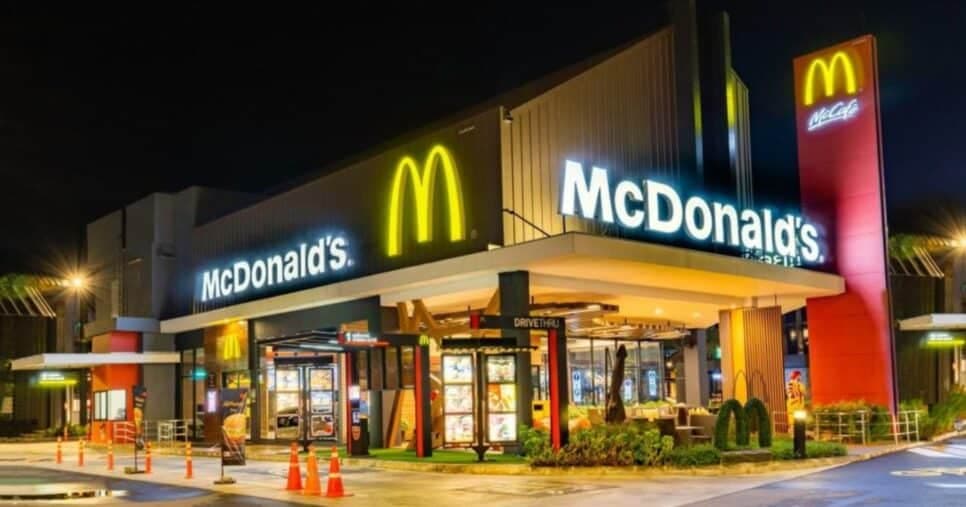 Fim de uma era: McDonald’s decreta fim de produto nº1 do cardápio e clientes estão sem chão