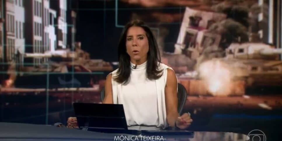 Mônica Teixeira apresentou o Jornal Nacional, no sábado (Reprodução: Globo)