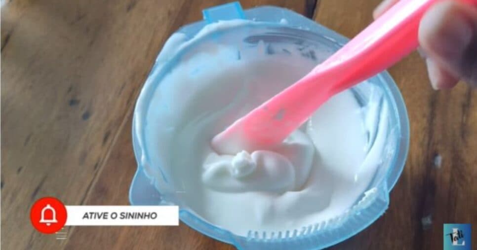Receita para alisar o cabelo - Foto: YouTube