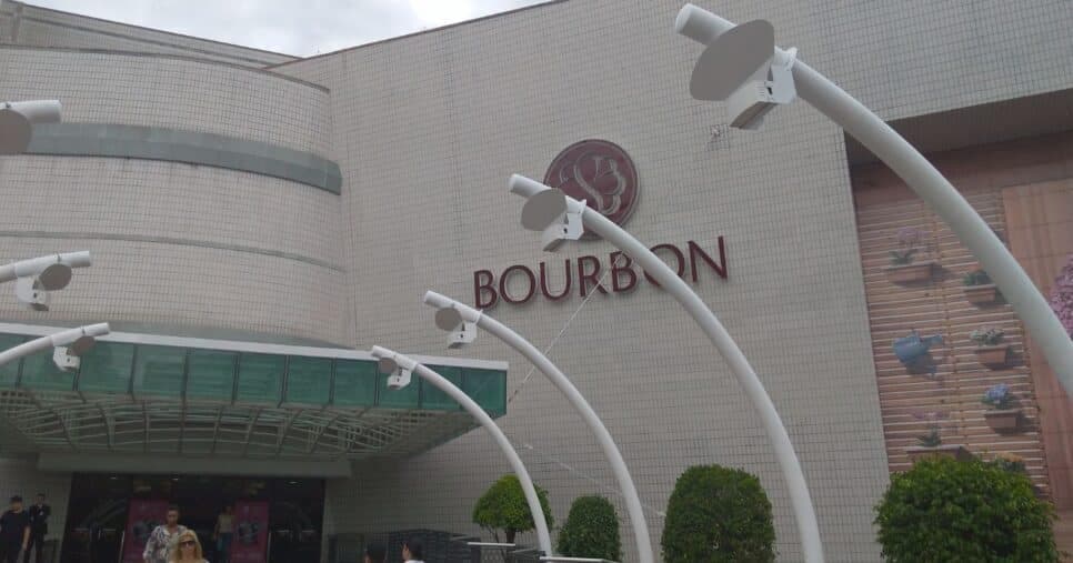 Adeus ao Bourbon Country: Fim de serviço popular em shopping de Porto Alegre abala clientes após 18 anos