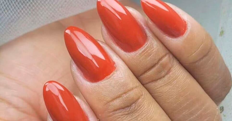 Cor de esmalte Coral Vibrante (Foto: Reprodução)