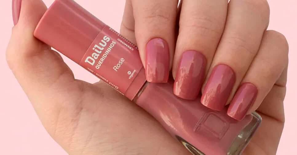 Esmalte rosé (Foto: Reprodução) Esmalte rosé (Foto: Reprodução)