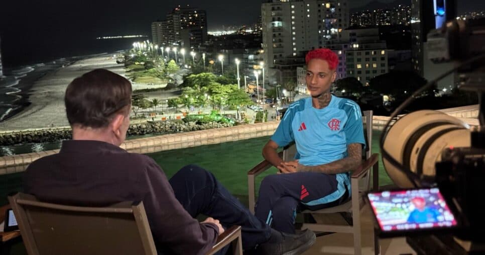 Oruam, filho de Marcinho VP, fala pela primeira vez na TV com Roberto Cabrini, no Domingo Espetacular