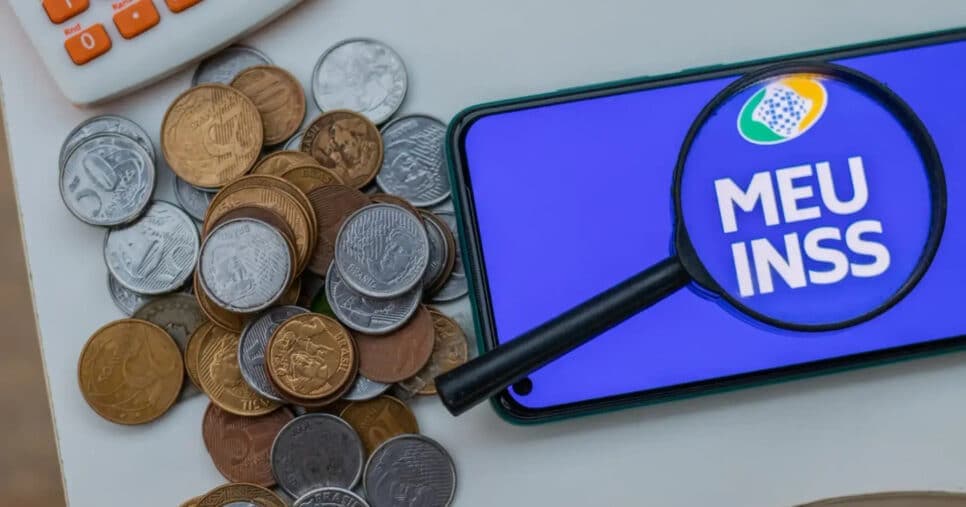 Nada de só R$ 1518: Revisão do INSS pode aumentar o valor da sua aposentadoria em 2025
