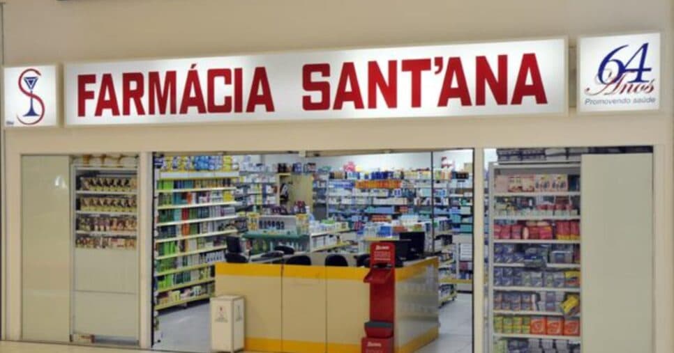 Rede de farmácia de Salvador fecha
