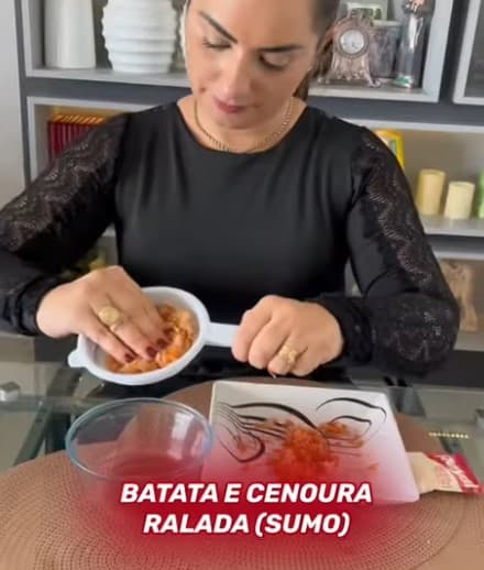 Ingredientes poderosos eliminam rugas e manchas das mãos (Foto: Reprodução / Canal do YouTube Cleane Fontenele) 