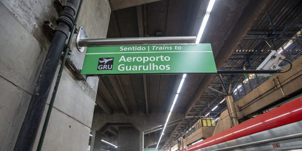 Expresso Guarulhos saíra da estação da Luz (Reprodução: Internet)