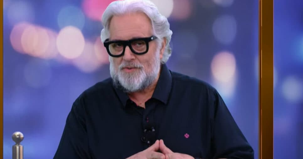 Leão Lobo no TV Fama, da RedeTV! (Foto: Reprodução)