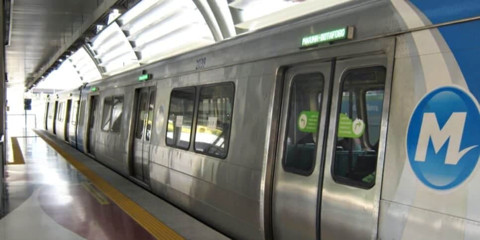 Metrô do RJ conta com milhares de passageiros todos os dias (Reprodução: Internet)