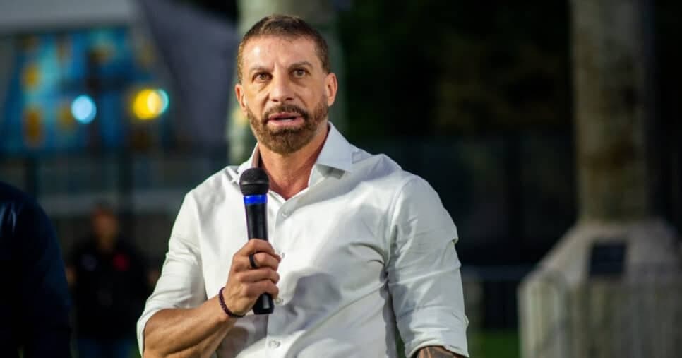 R$ 20M e +7: Pedrinho libera PIX por +8 estrelas no Vasco (Foto: Reprodução/Marcelo Wance)