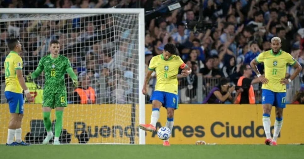Seleção Brasileira - (Foto: JUAN MABROMATA / AFP) 